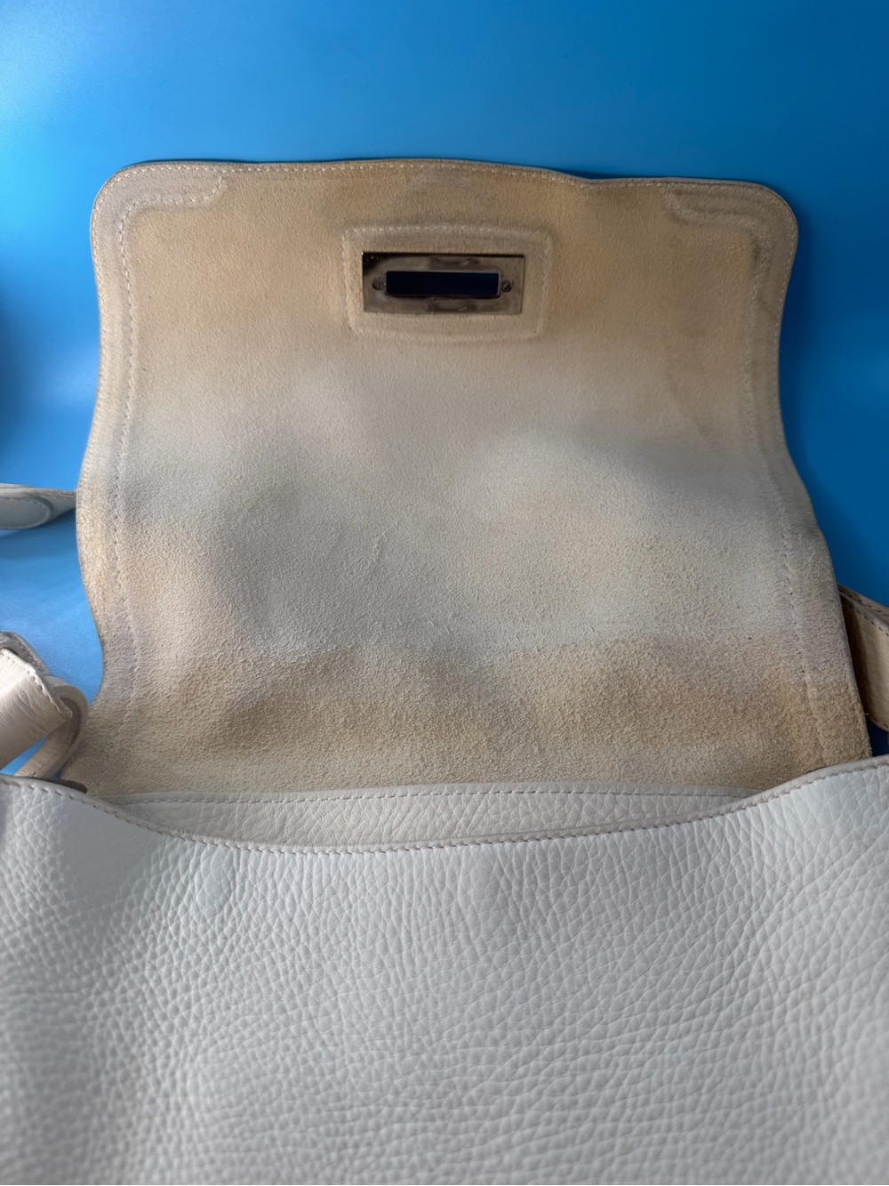 Salvatore Ferragamo Gancini Leather Flap Shoulder Bag Silver Hardware Cream - Picture 10 of 15